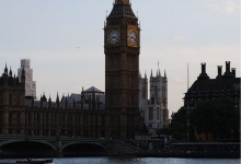 Big Ben alleine