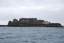 Vorbei an Castle Cornet