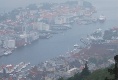 Bergen von oben. Im Regen.