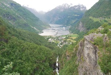 Blick auf das Geiranger Fjord vom Aussichtspunkt