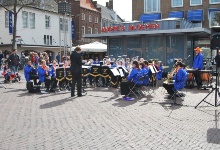 Koniginnendag - da wird Musik gespielt